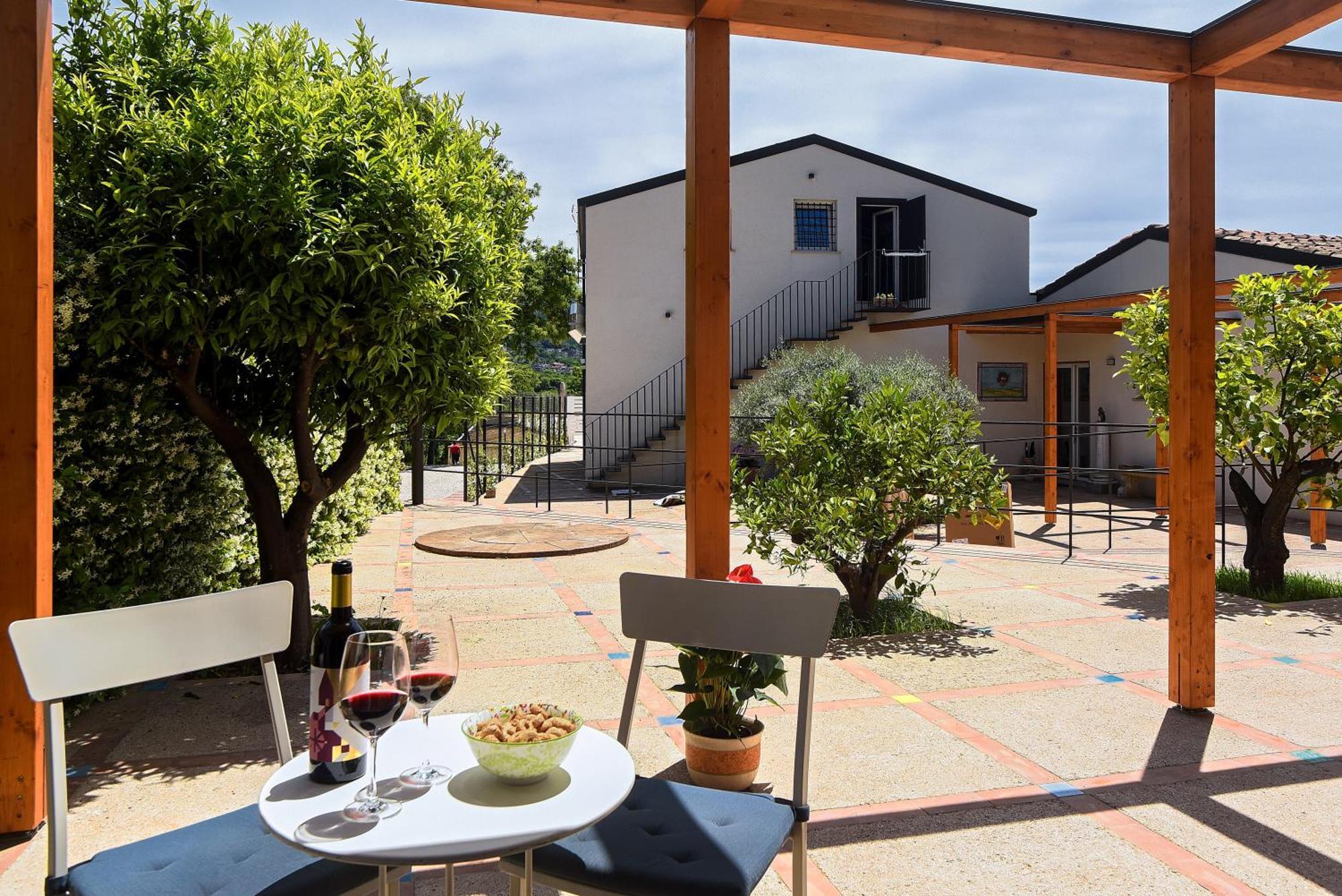 Agriturismo Guerritore บาโรนิสซี ภายนอก รูปภาพ