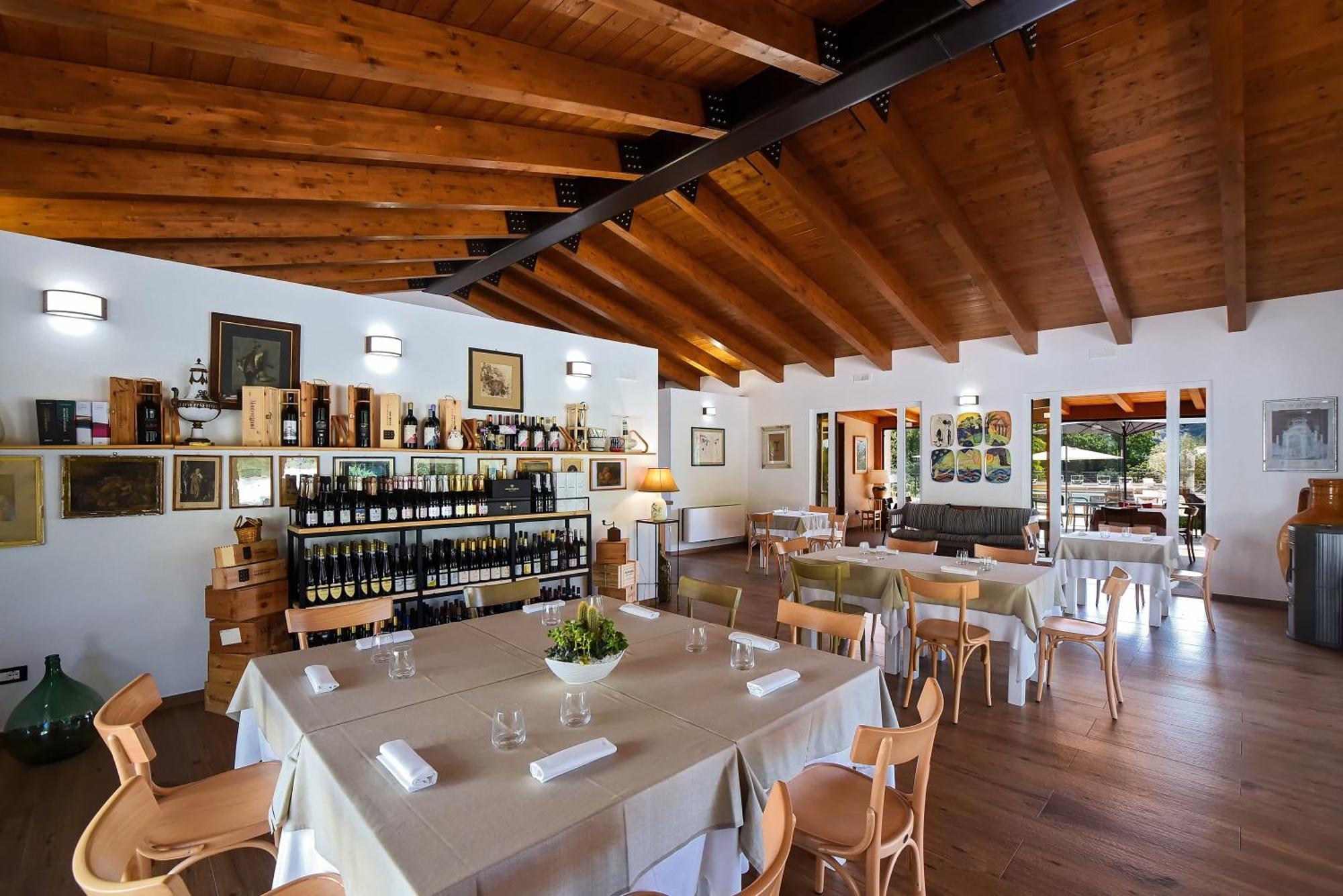 Agriturismo Guerritore บาโรนิสซี ภายนอก รูปภาพ